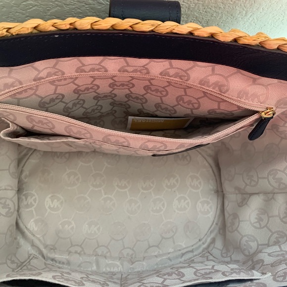 Michael Kors Wicker Bag - Picture 6 of 12